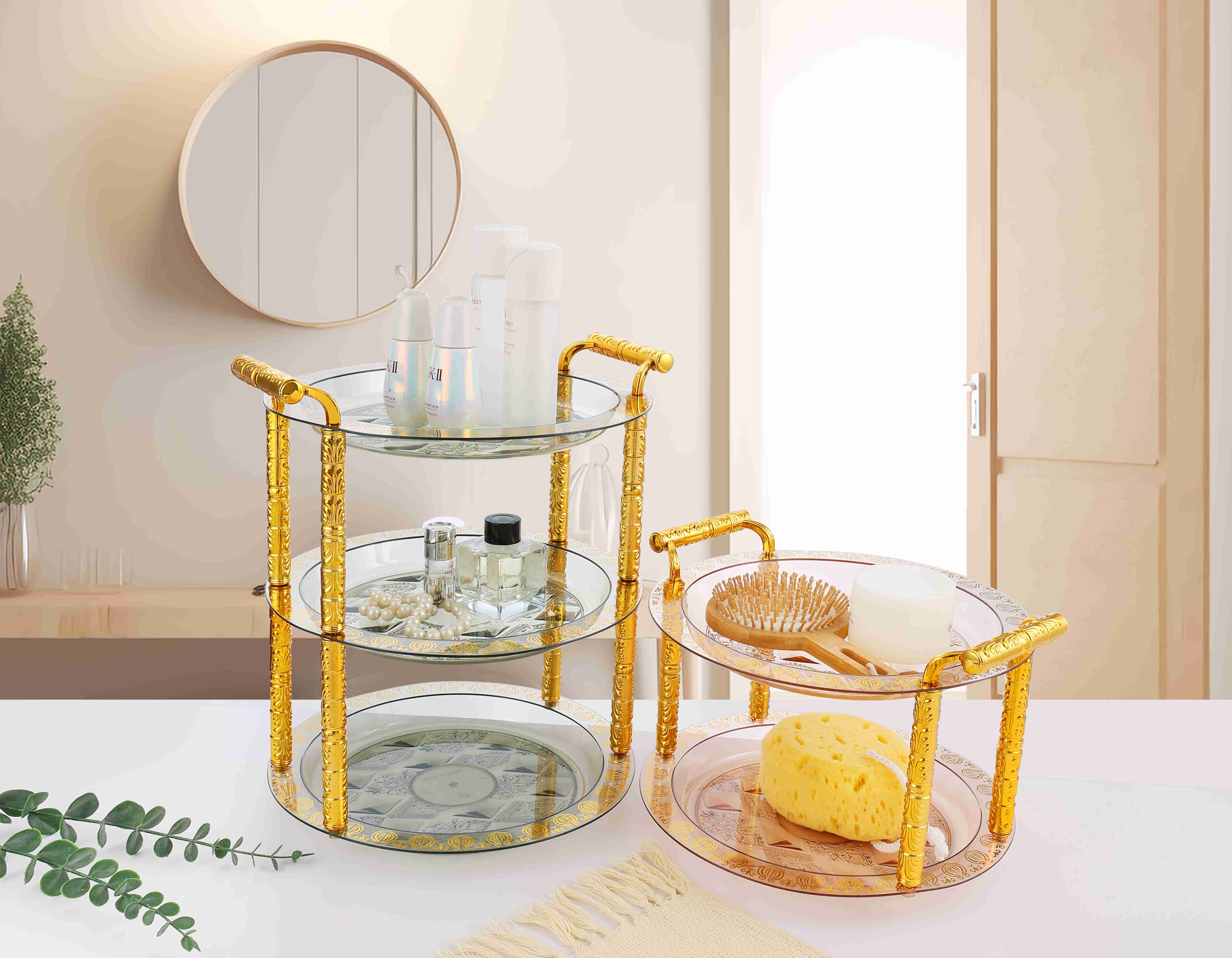Circular luxury display shelves