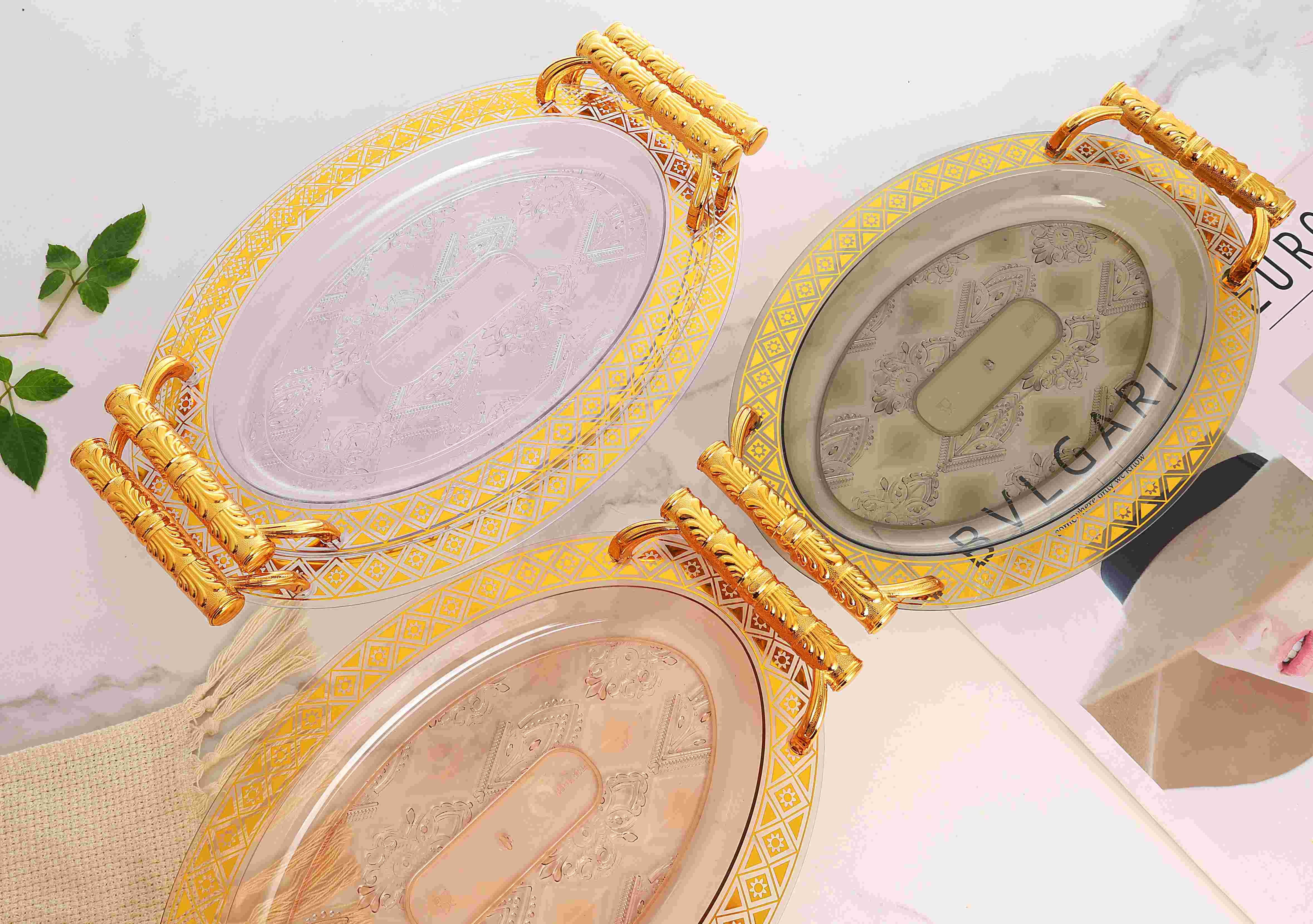 Oval luxury tray