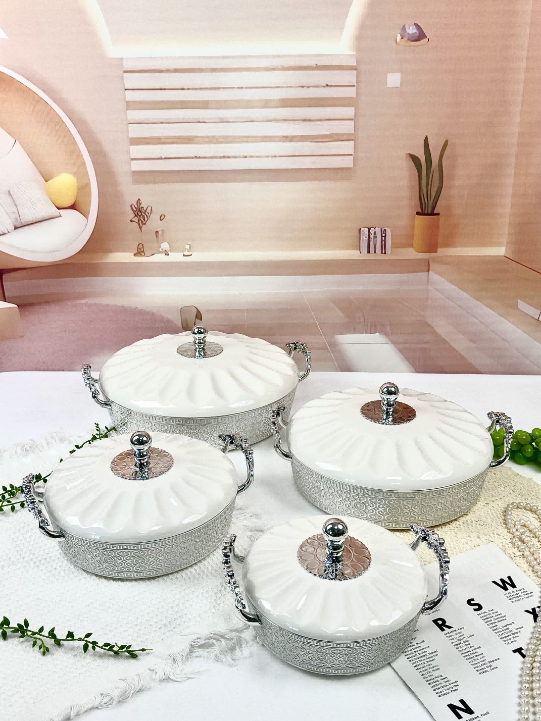 Round Ruffled Flower Base Fruit Tray